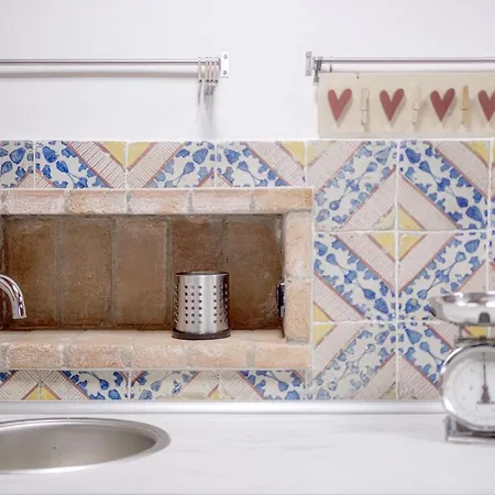 Appartement Right House - Small Garden In Old Town - Historical Castle District Cagliari